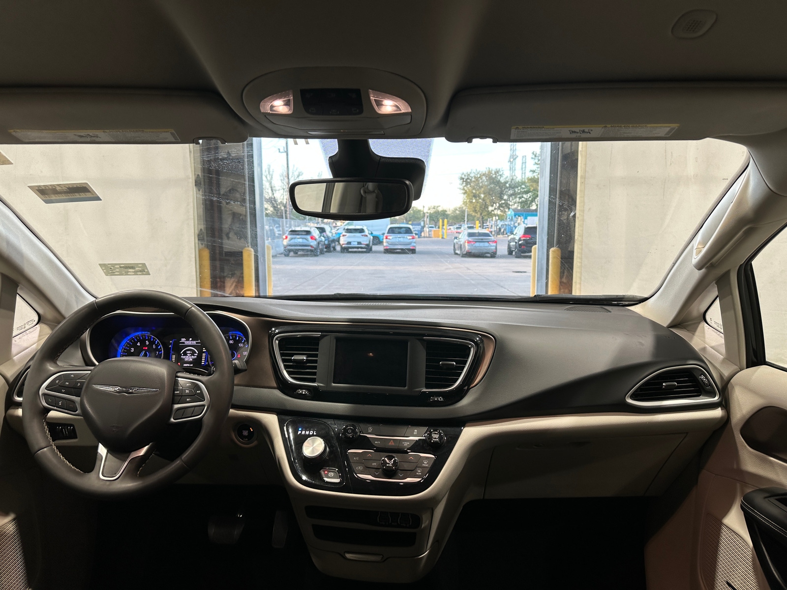 Thumbnail: 2024 Chrysler Voyager - 3