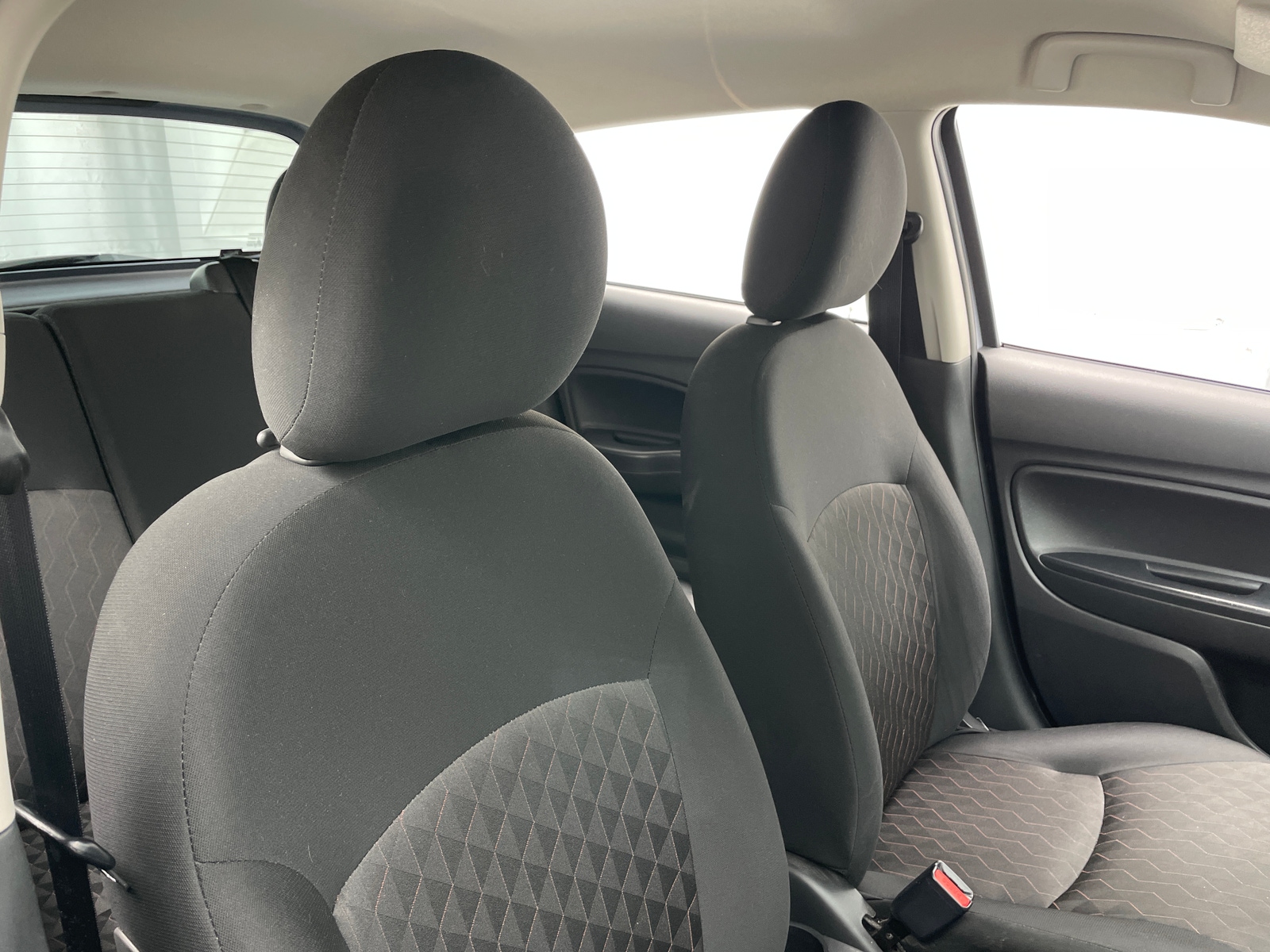 Thumbnail: 2023 Mitsubishi Mirage - 2