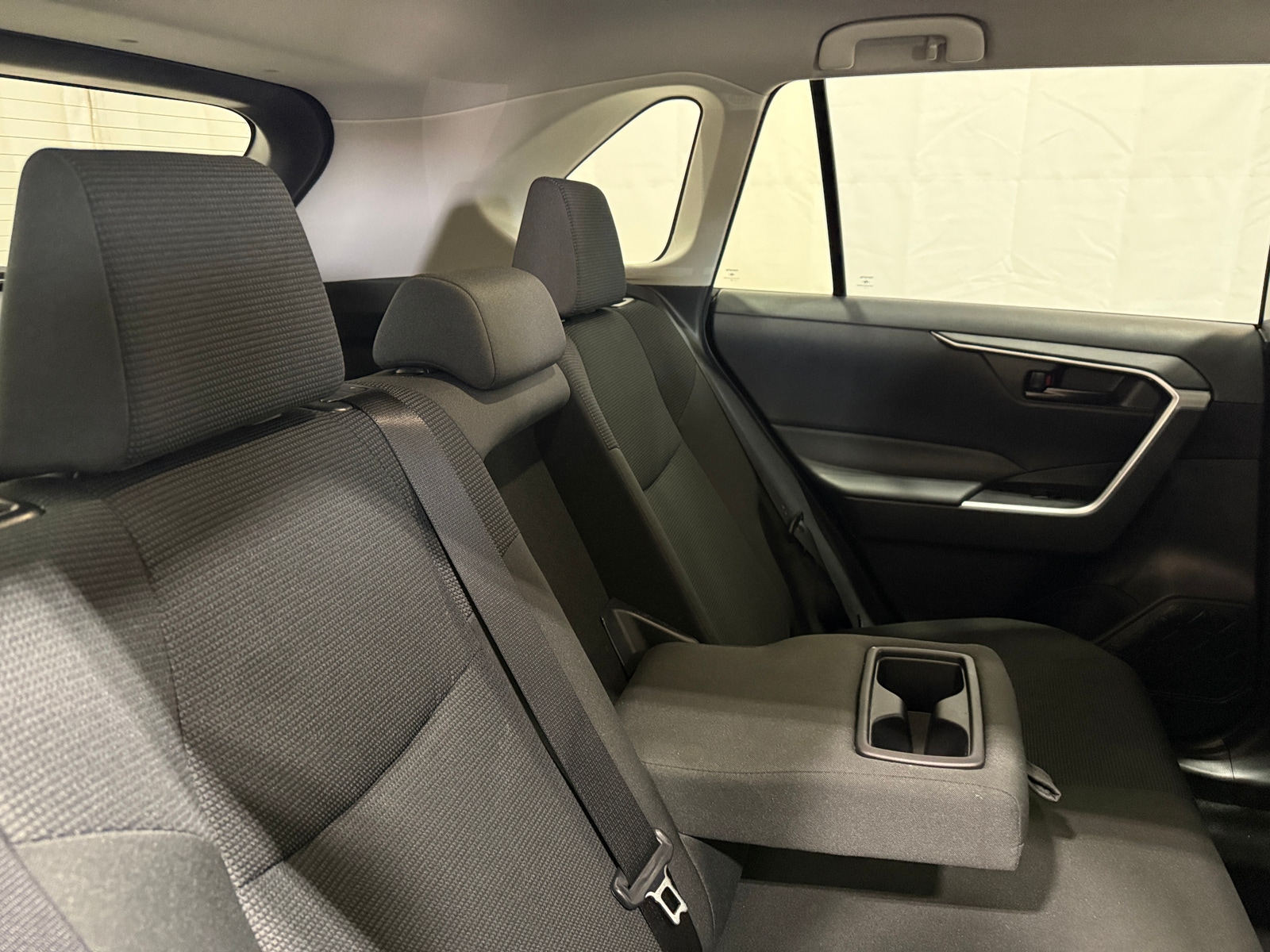 Thumbnail: 2025 Toyota RAV4 - 6