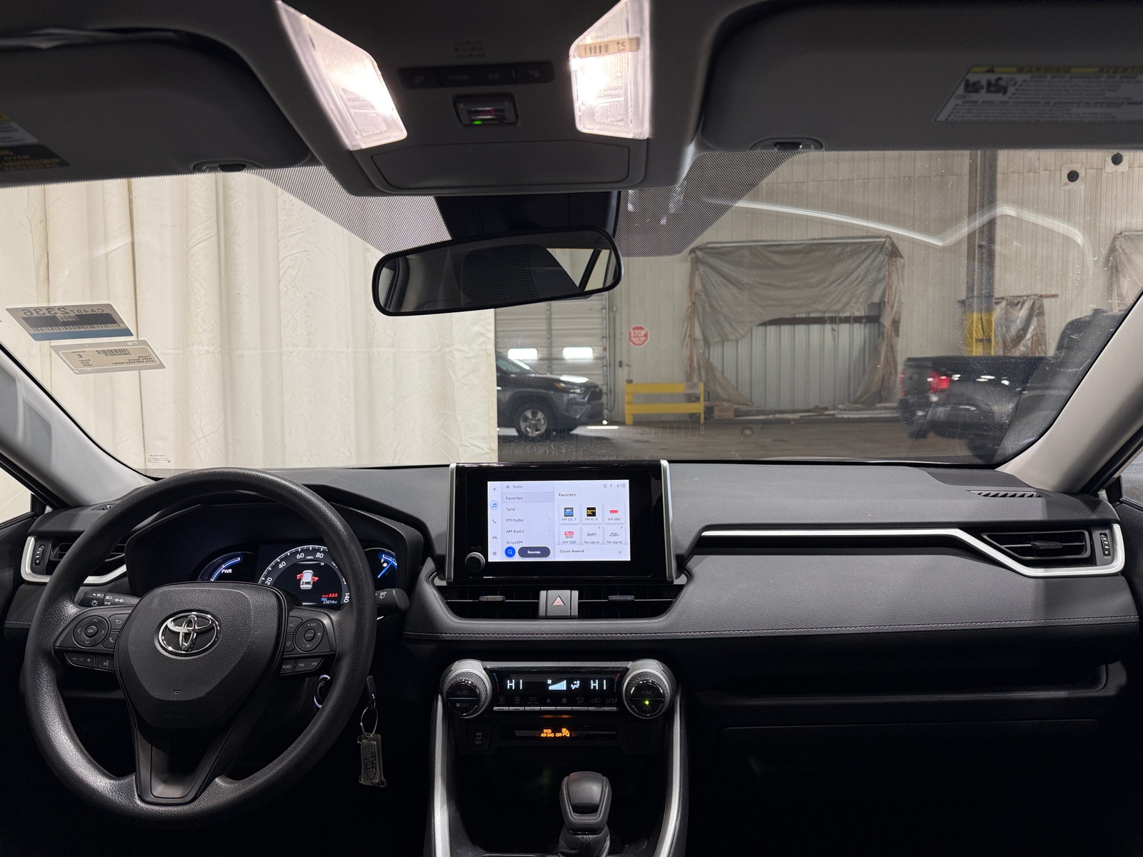 Thumbnail: 2025 Toyota RAV4 - 3