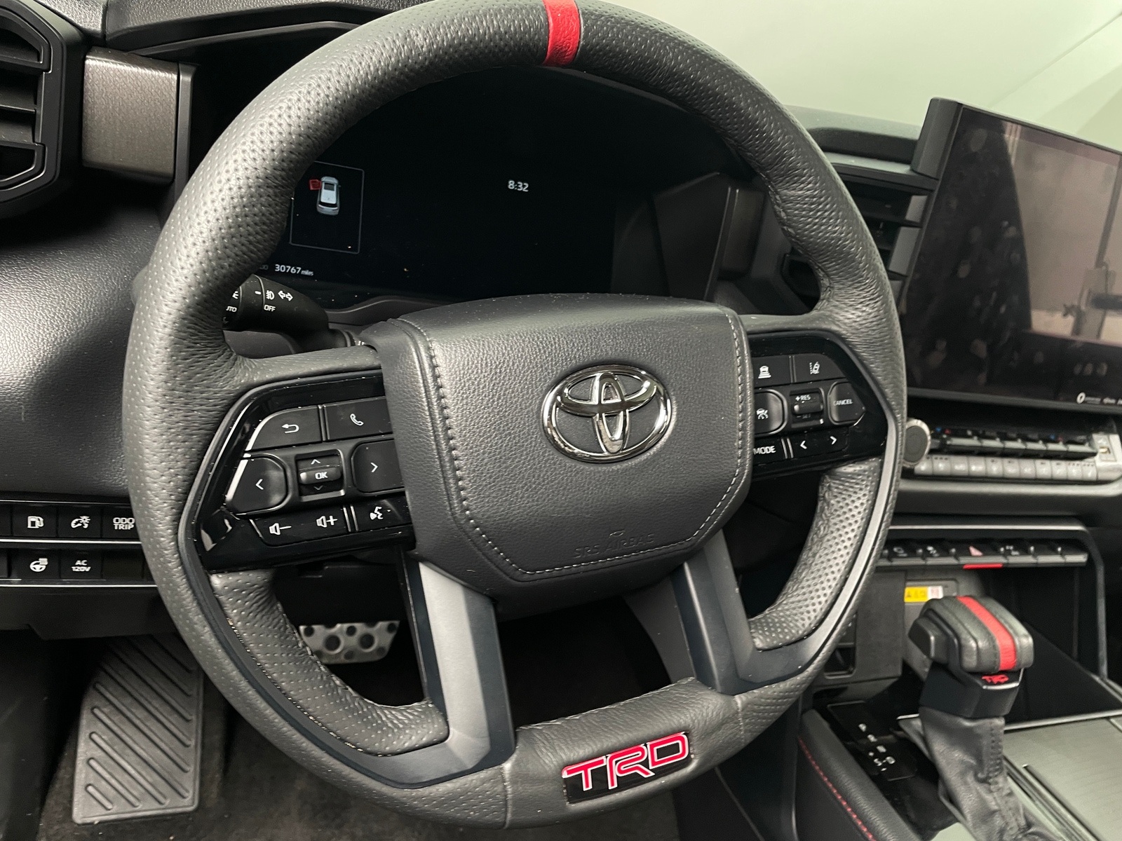 Thumbnail: 2024 Toyota Sequoia - 4