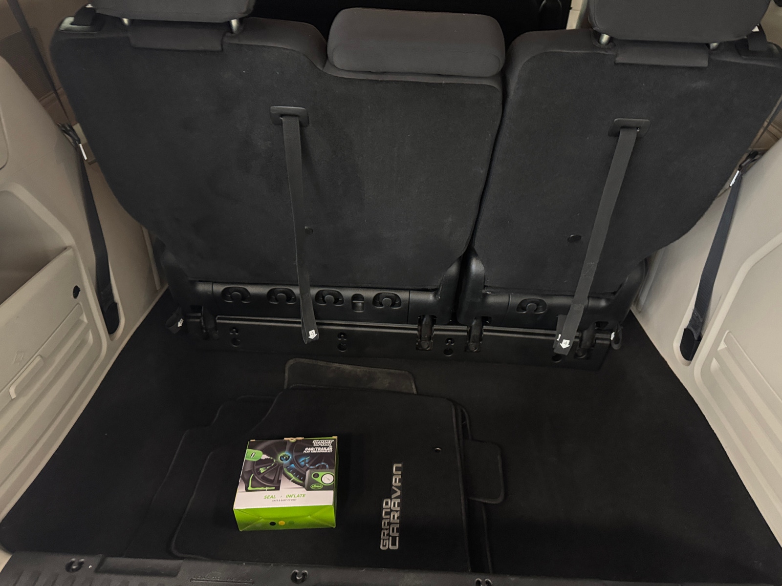 Thumbnail: 2017 Dodge Grand Caravan - 7