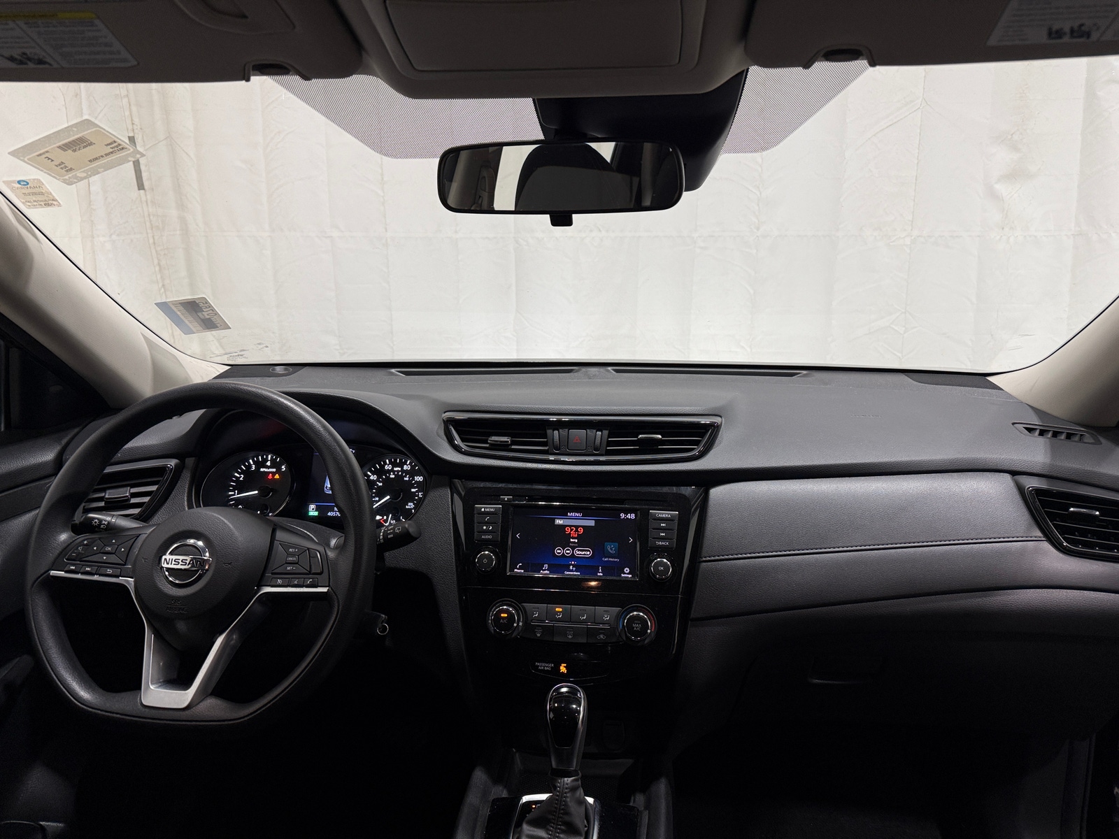 Thumbnail: 2020 Nissan Rogue - 3