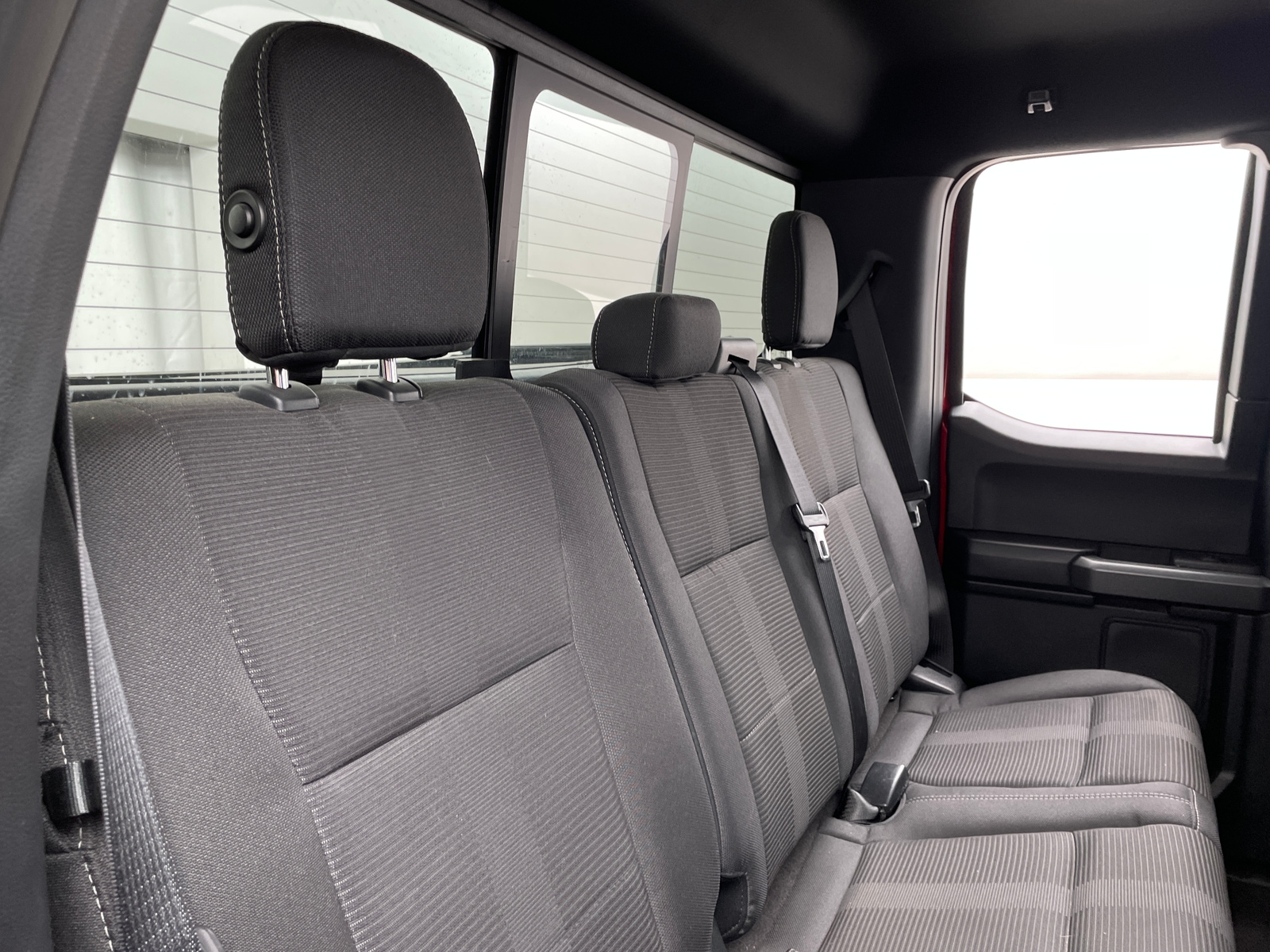 Thumbnail: 2016 Ford Econoline - 6