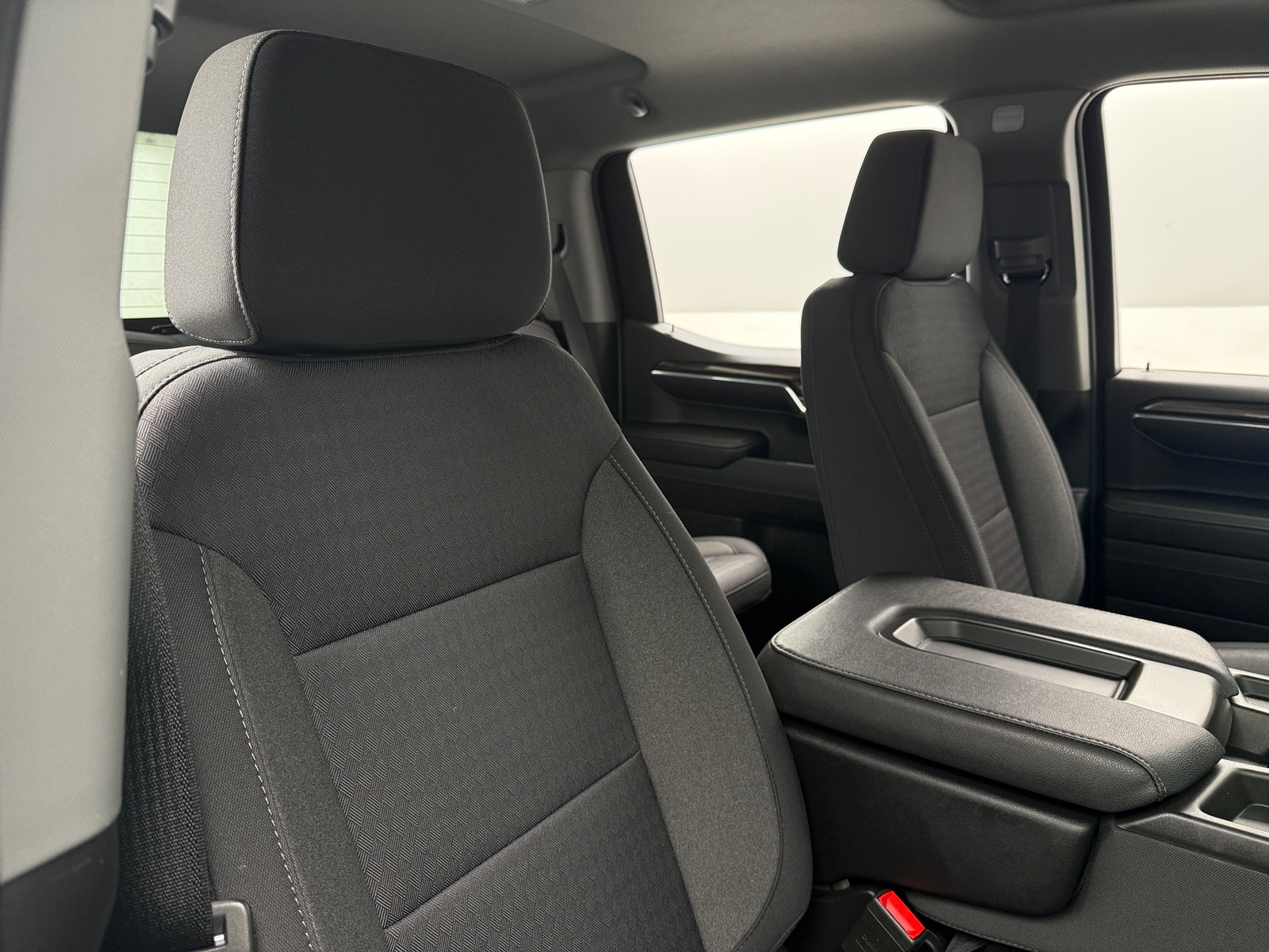 Thumbnail: 2023 GMC Sierra 1500 - 2