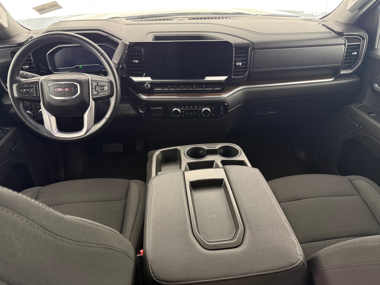 Thumbnail: 2023 GMC Sierra 1500 - 3