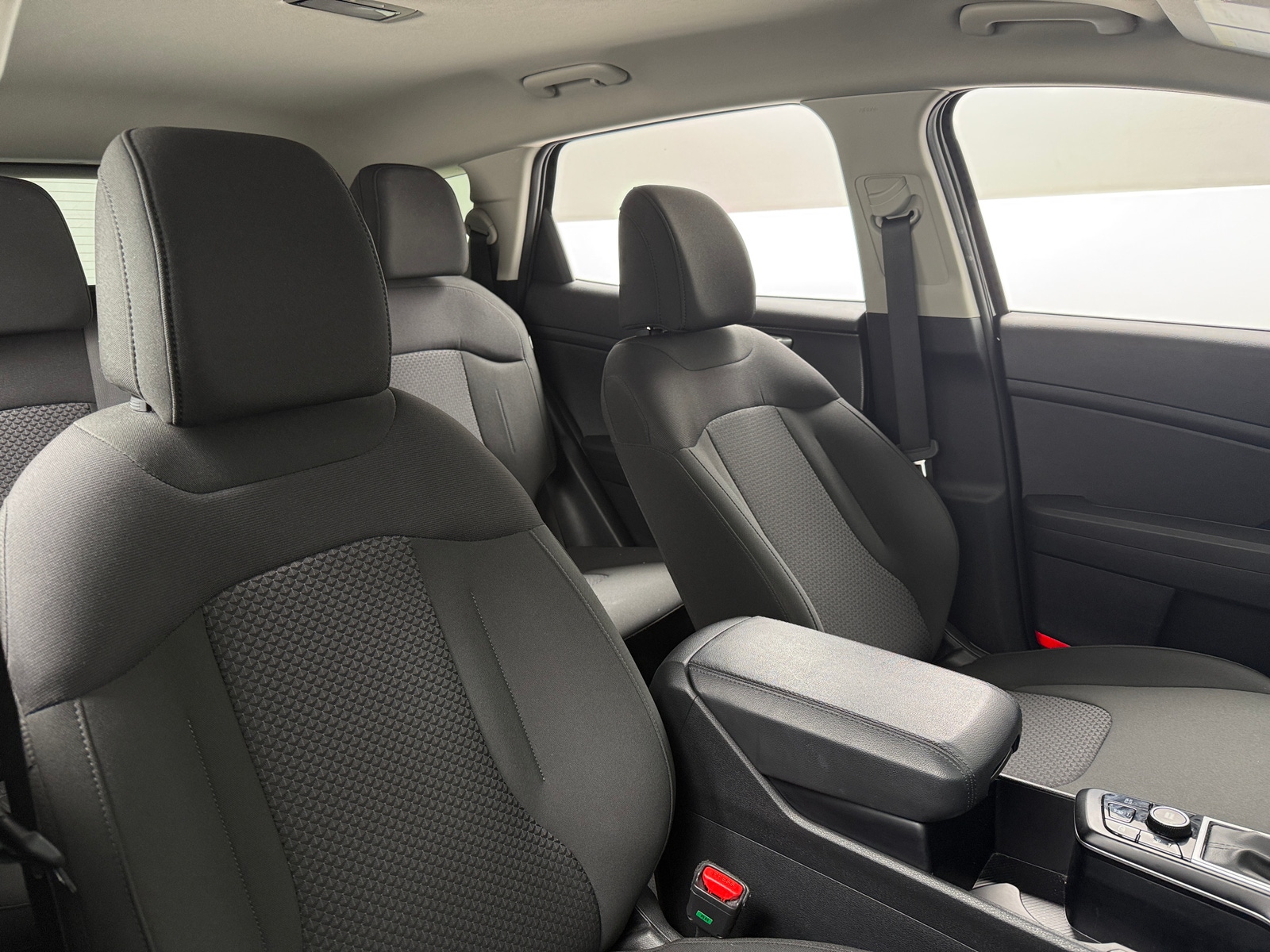 Thumbnail: 2025 Kia Sportage - 2