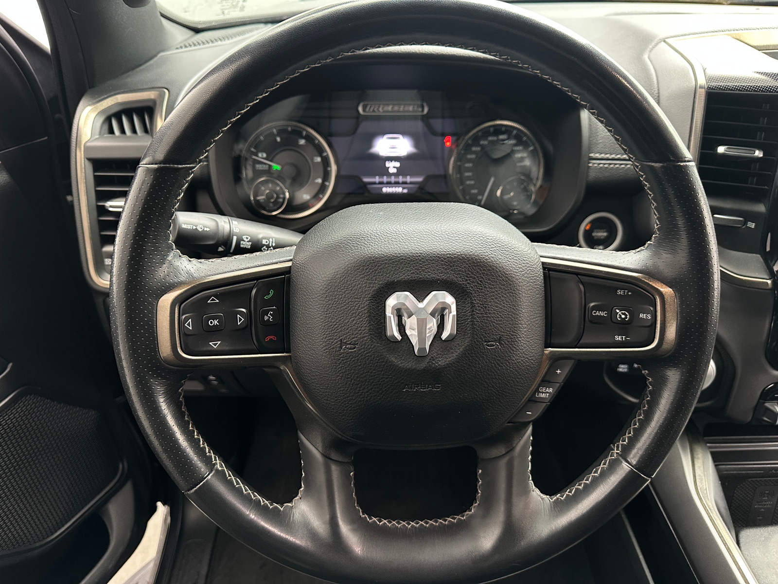 Thumbnail: 2022 RAM 1500 - 4