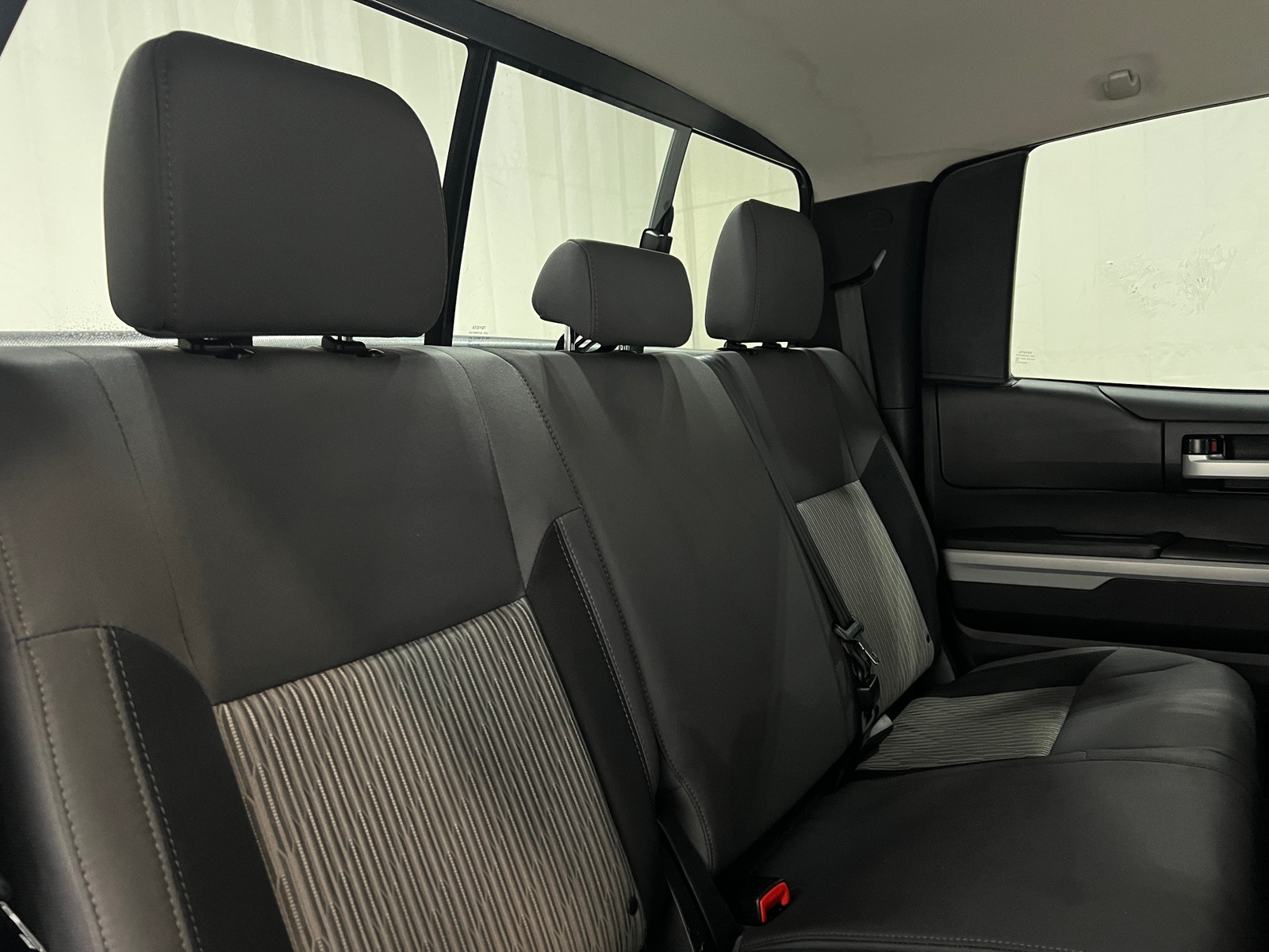 Thumbnail: 2016 Toyota Tundra - 6