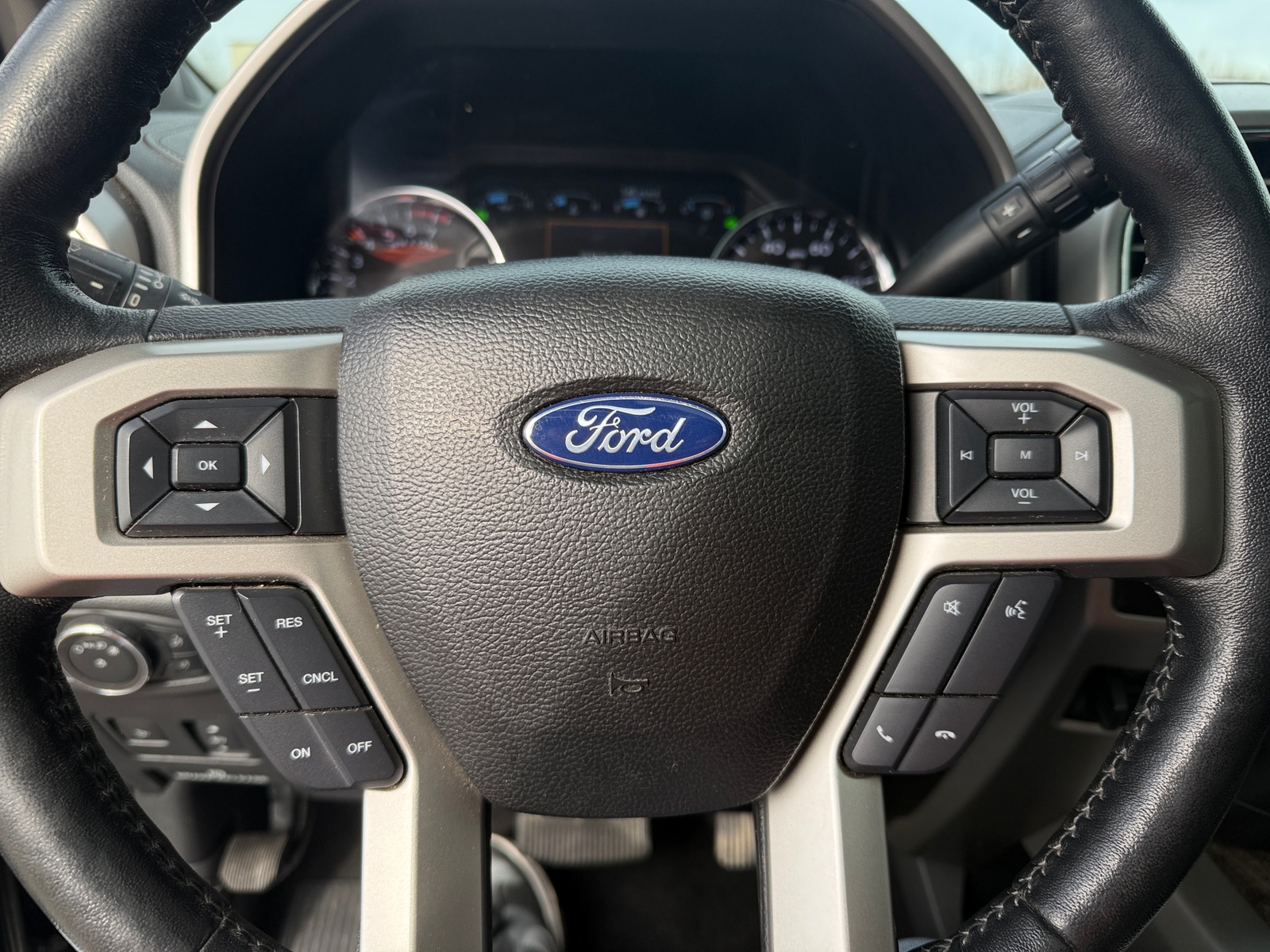 Thumbnail: 2017 Ford Econoline - 4