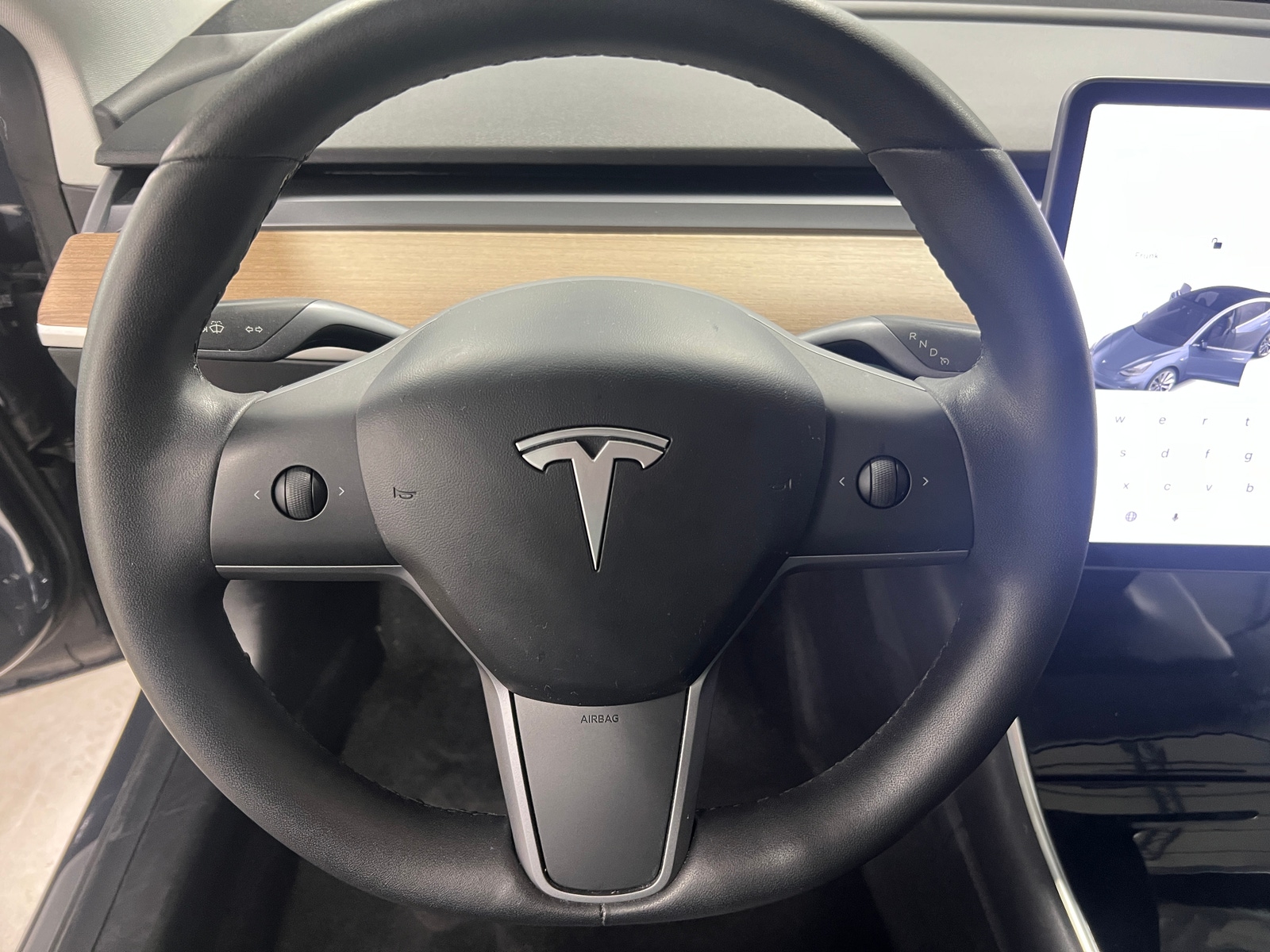 Thumbnail: 2020 Tesla Model 3 - 4