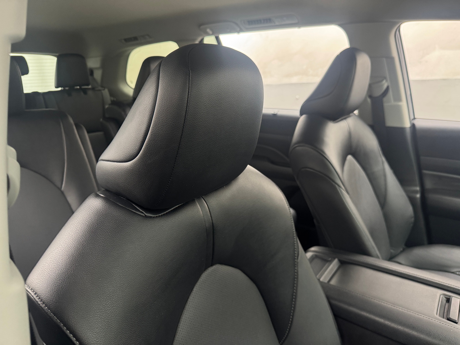 Thumbnail: 2025 Toyota Grand Highlander - 2