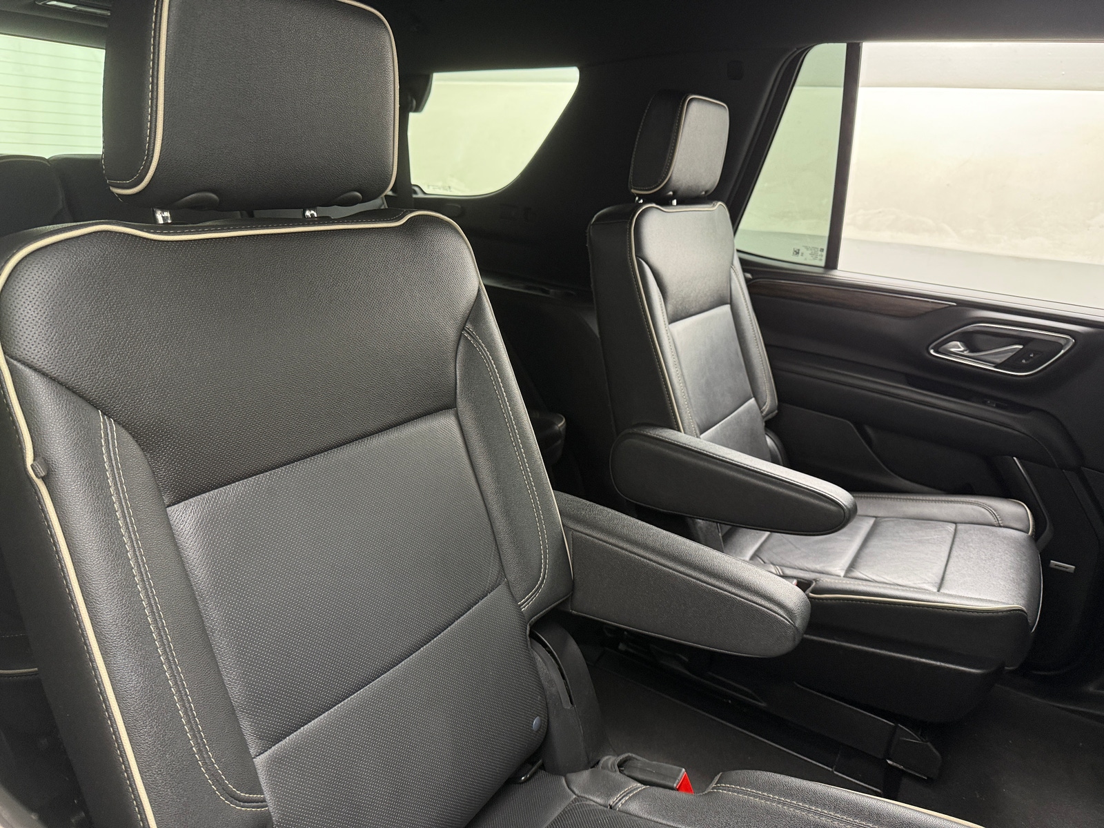 Thumbnail: 2024 Chevrolet Tahoe - 5