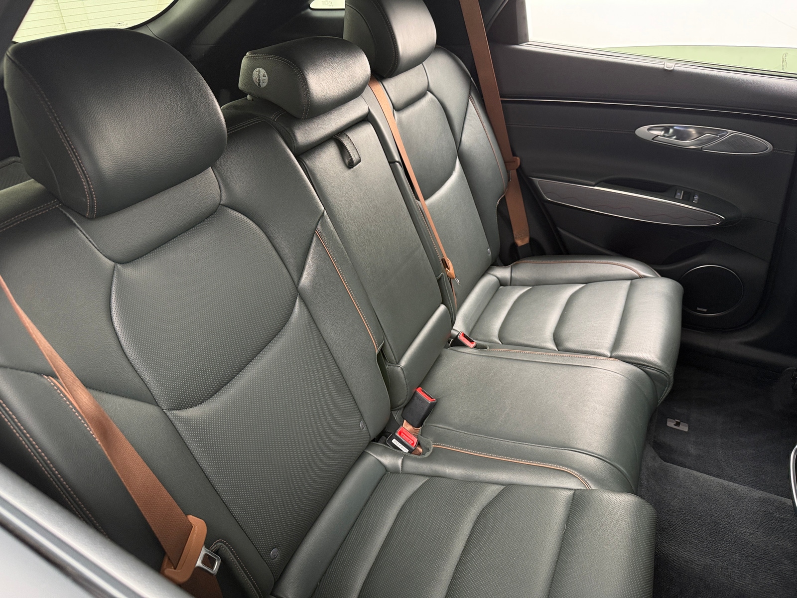 Thumbnail: 2022 Genesis GV70 - 5