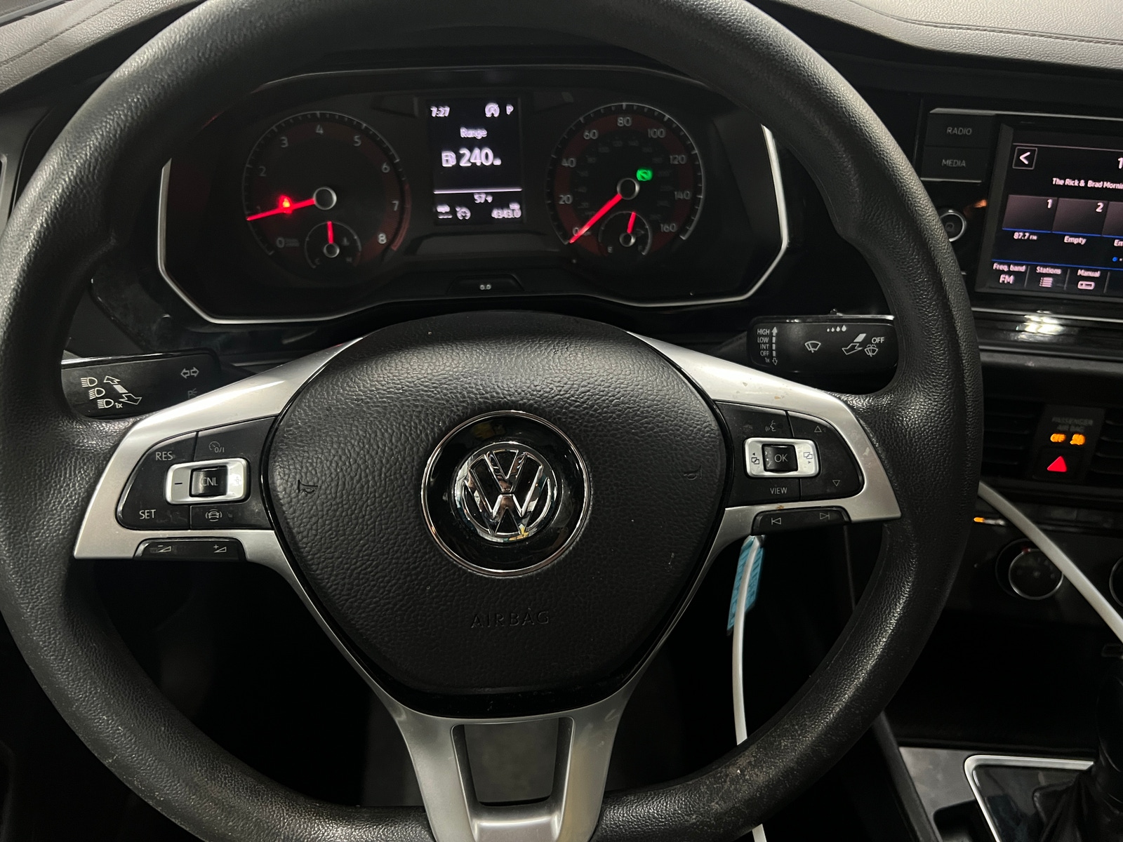 Thumbnail: 2019 Volkswagen Jetta - 5