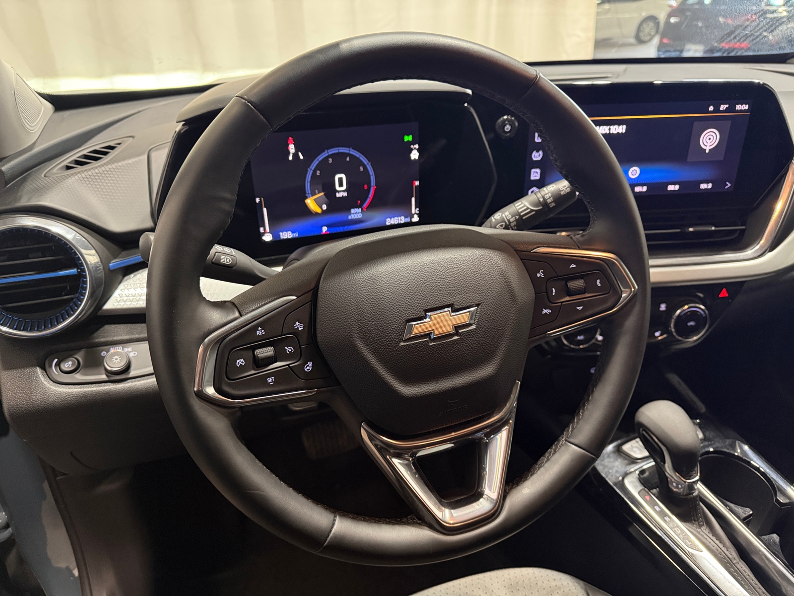 Thumbnail: 2025 Chevrolet Trax - 5