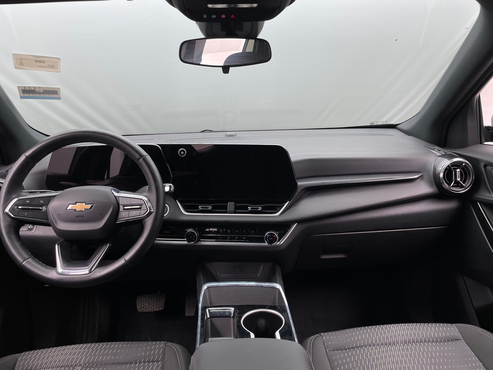 Thumbnail: 2025 Chevrolet Equinox - 3