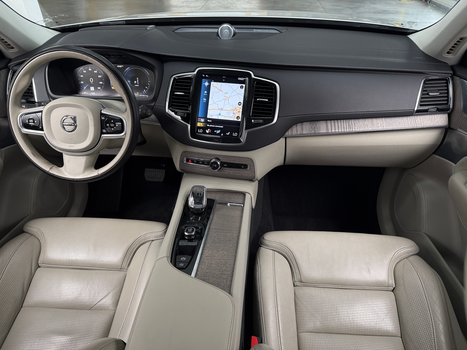 Thumbnail: 2022 Volvo XC90 - 2