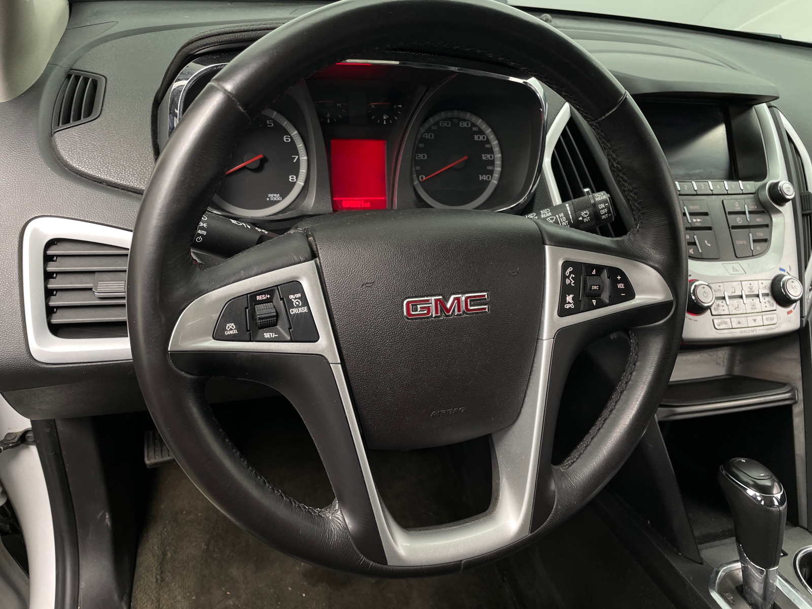 Thumbnail: 2017 GMC Terrain - 4