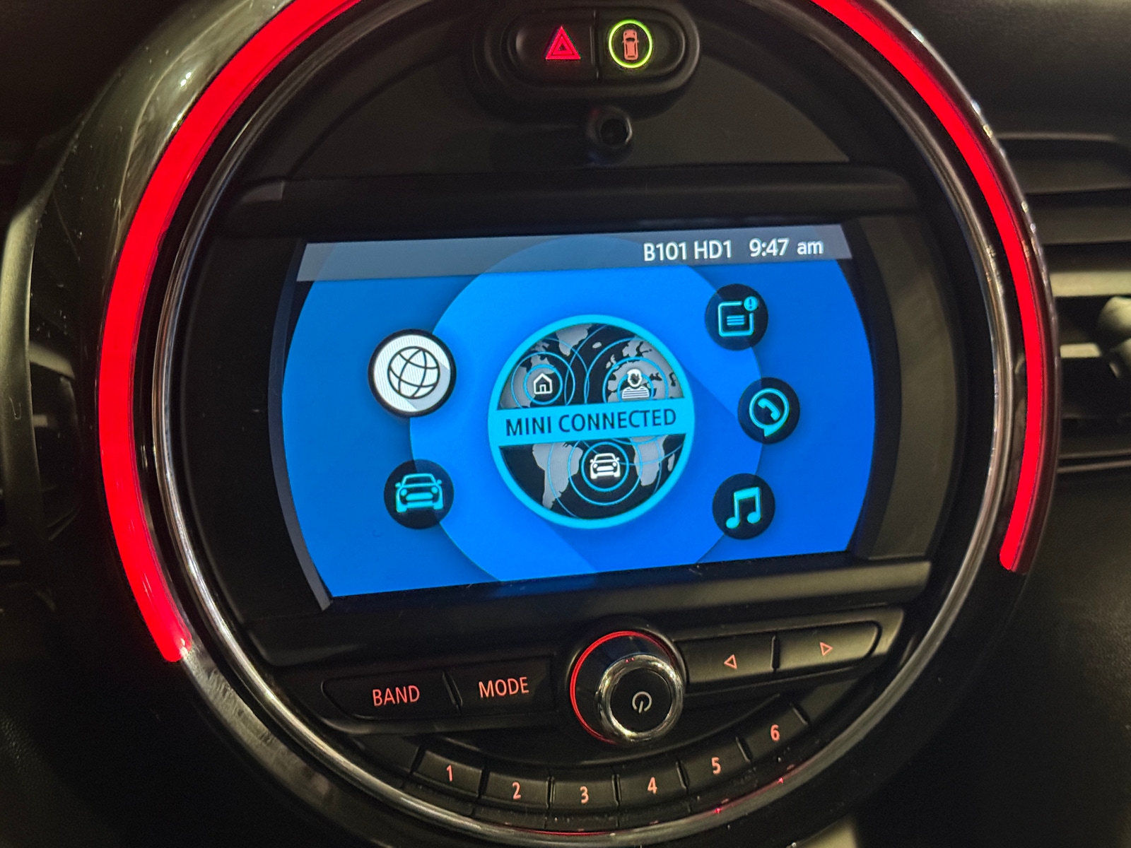 Thumbnail: 2019 MINI Cooper Hardtop - 2