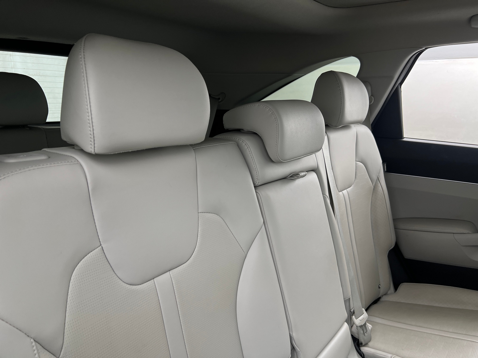 Thumbnail: 2024 Kia Sorento - 5