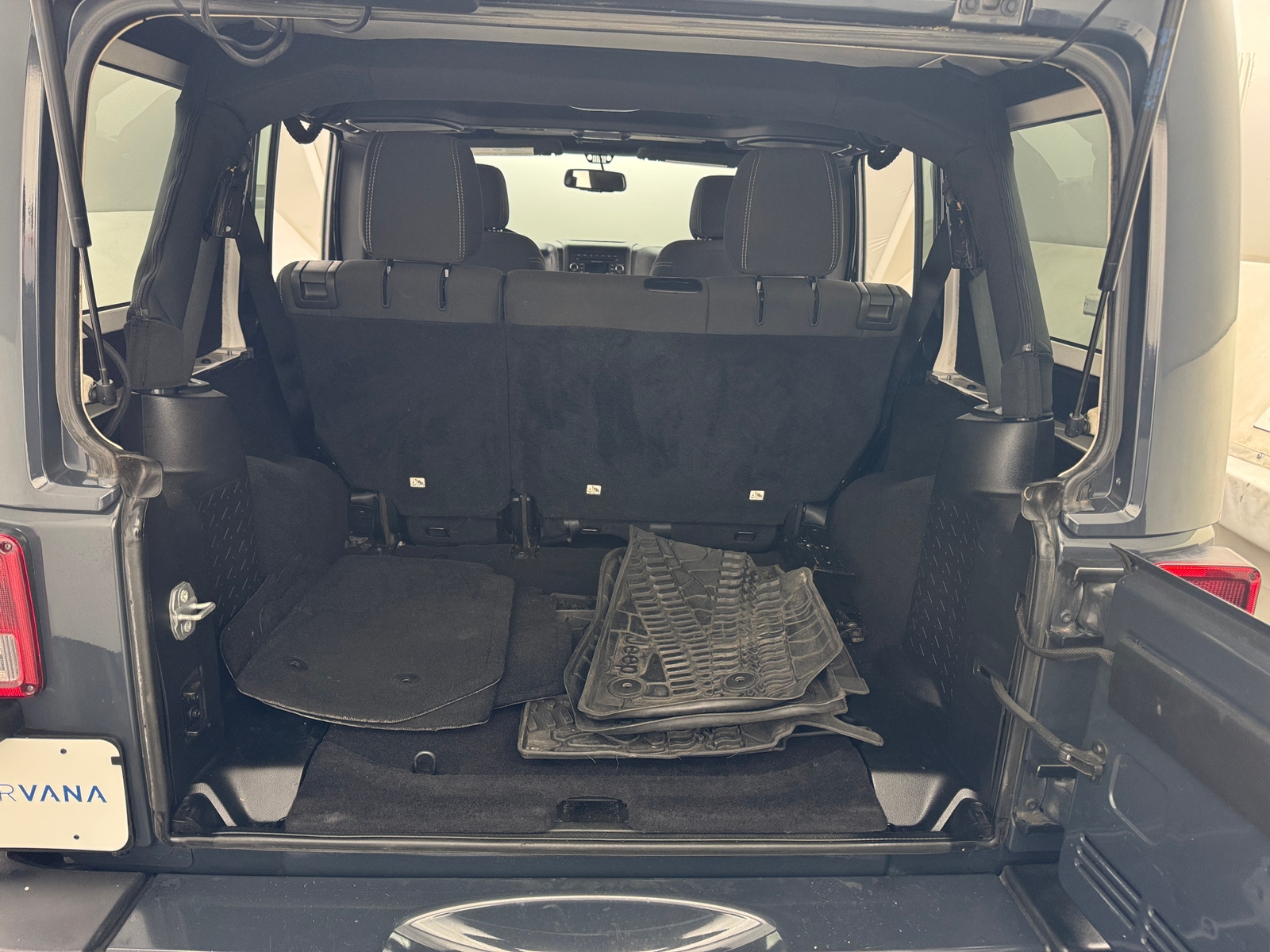 Thumbnail: 2017 Jeep Wrangler - 7