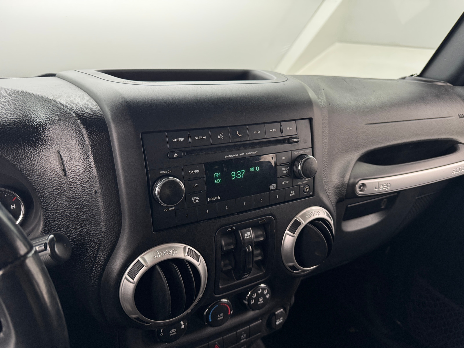 Thumbnail: 2017 Jeep Wrangler - 4