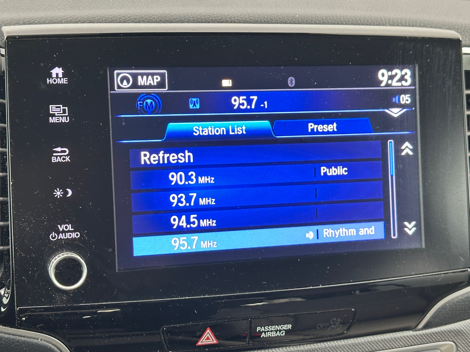 Thumbnail: 2023 Honda Ridgeline - 3