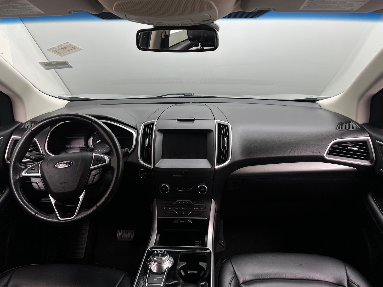 Thumbnail: 2019 Ford Edge - 3