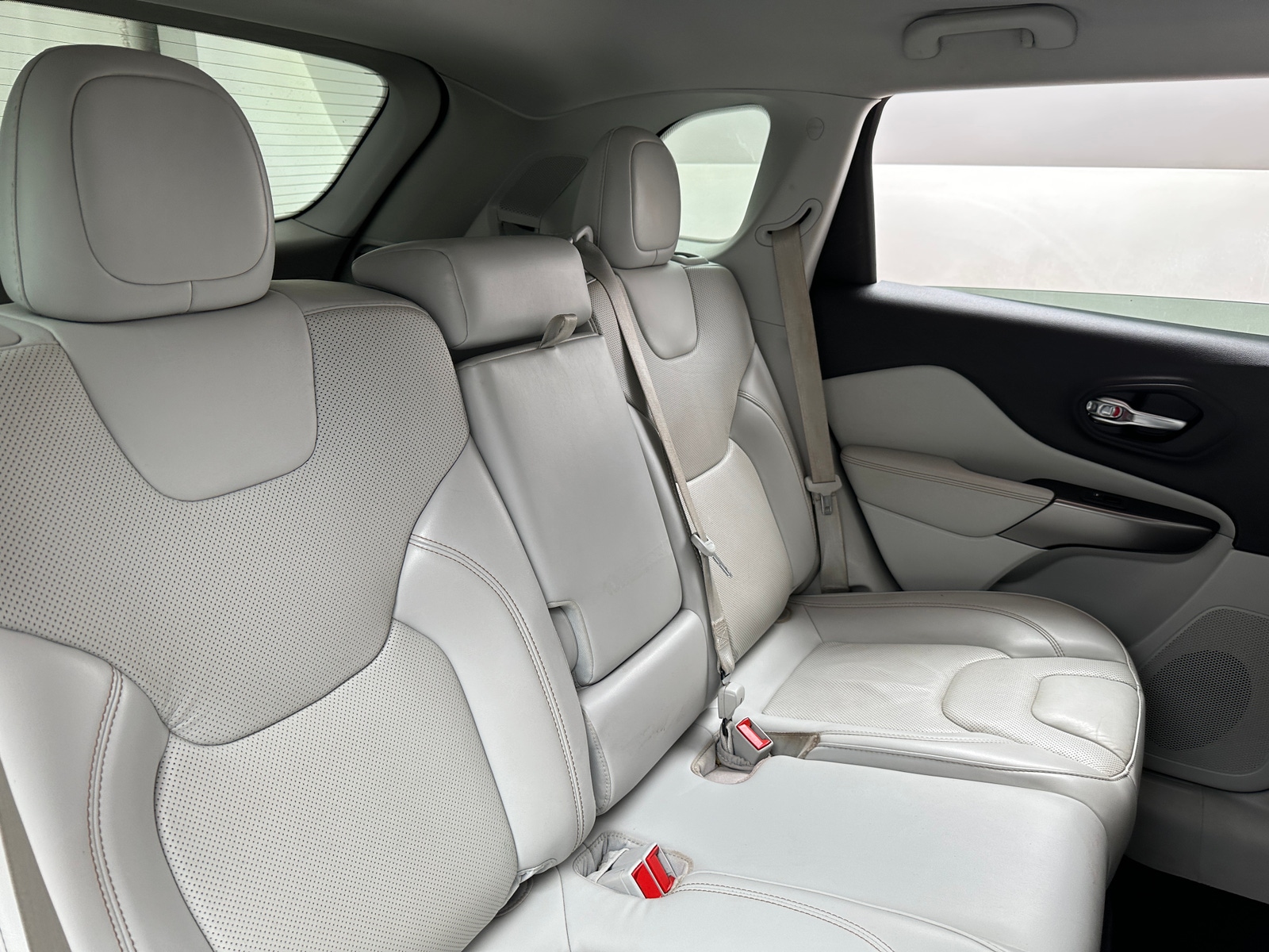 Thumbnail: 2021 Jeep Cherokee - 5