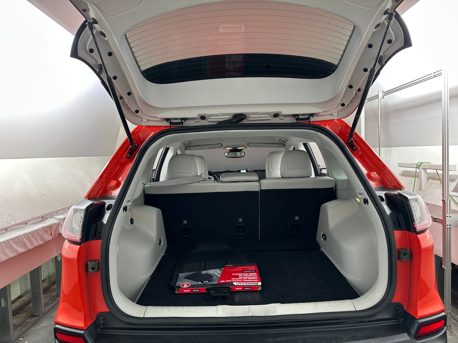 Thumbnail: 2021 Jeep Cherokee - 6