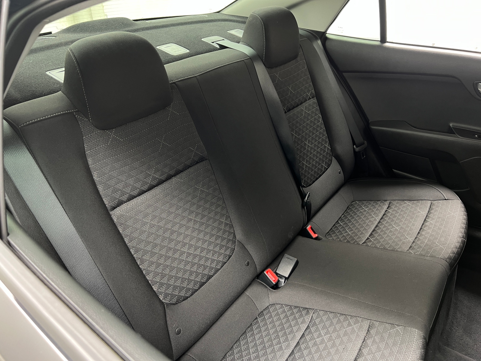 Thumbnail: 2023 Kia Rio - 6