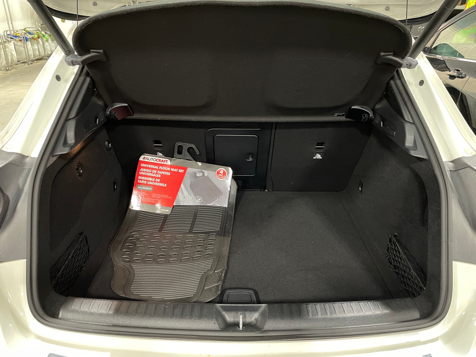 Thumbnail: 2016 Mercedes-Benz GLA - 6