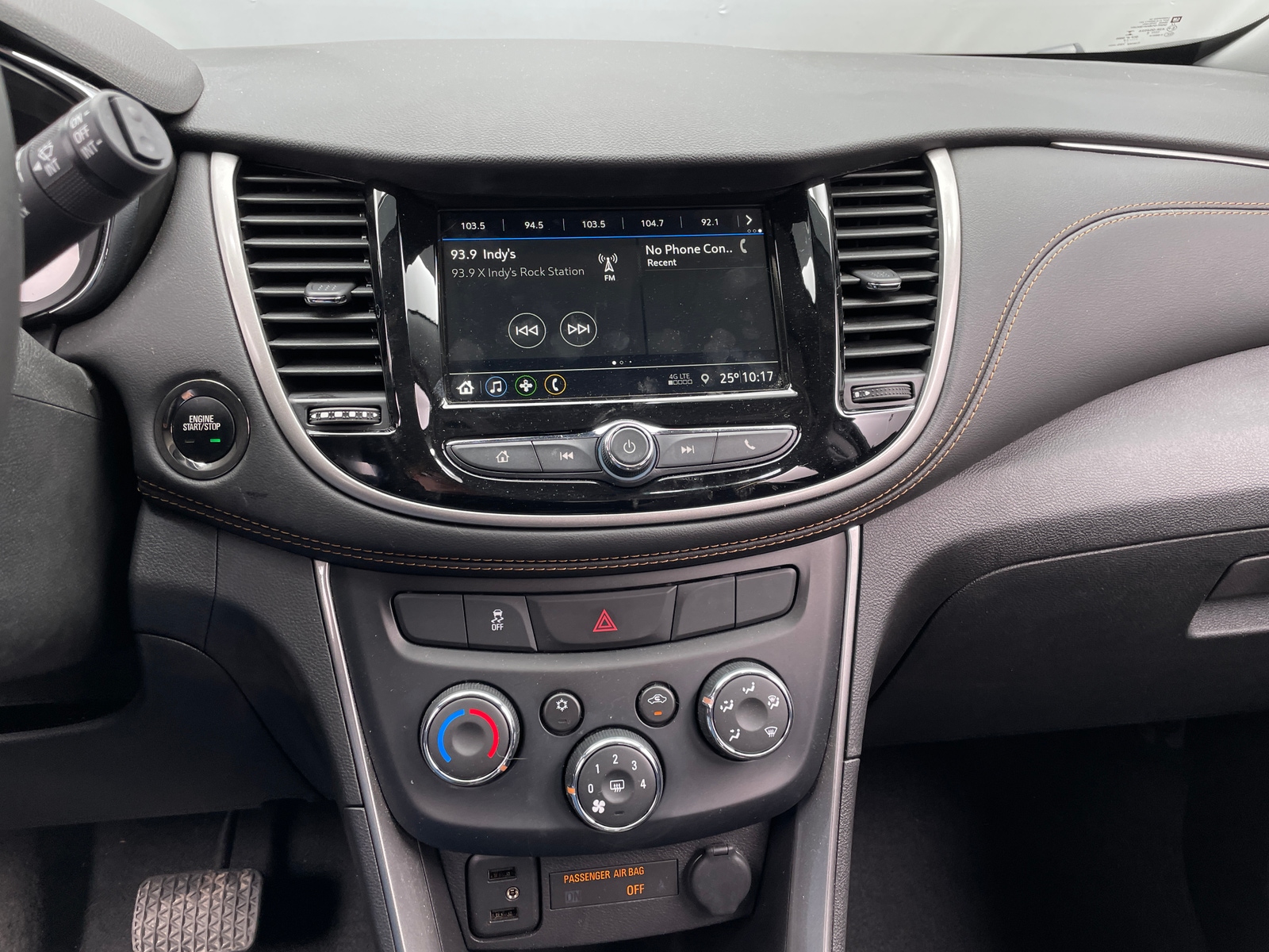 Thumbnail: 2019 Chevrolet Trax - 4