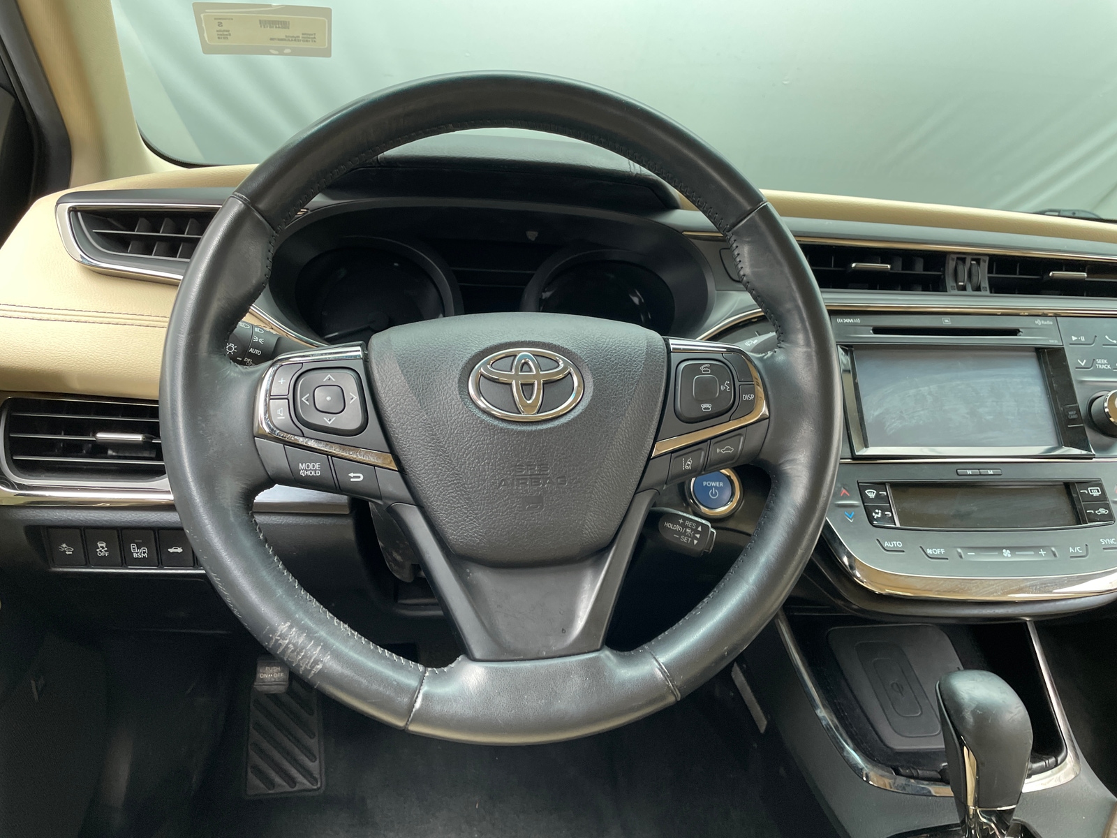 Thumbnail: 2018 Toyota Avalon - 4