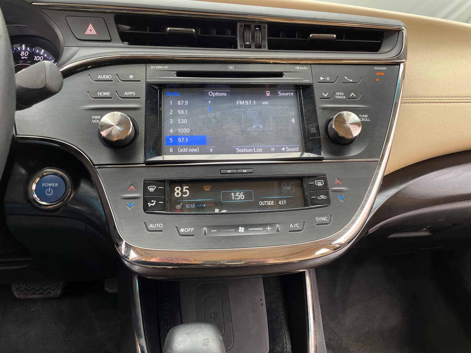 Thumbnail: 2018 Toyota Avalon - 3