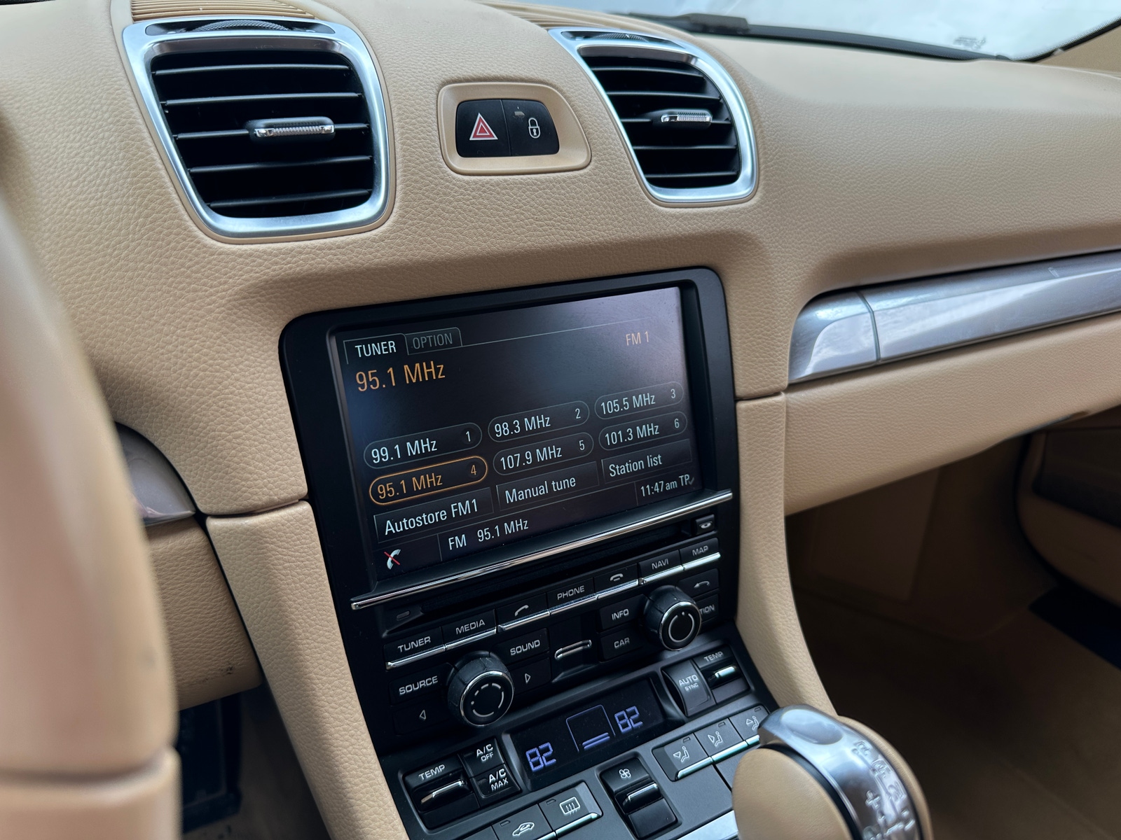 Thumbnail: 2016 Porsche Cayman - 2