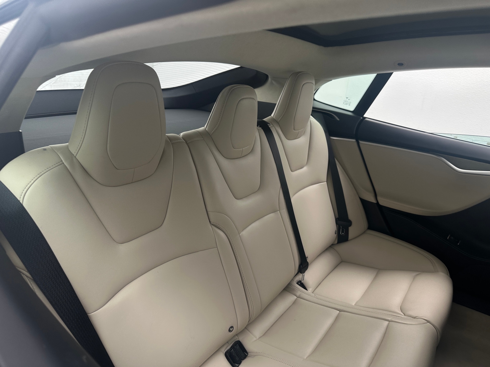 Thumbnail: 2018 Tesla Model S - 5