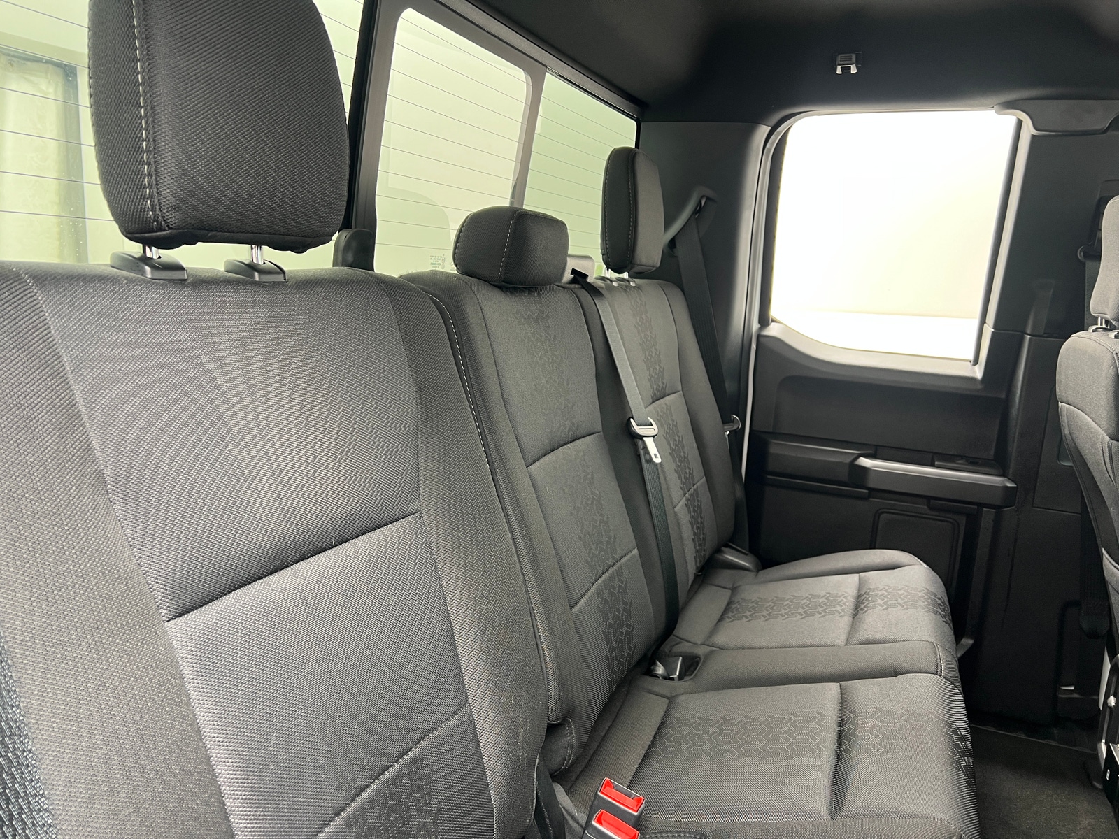 Thumbnail: 2020 Ford Econoline - 6