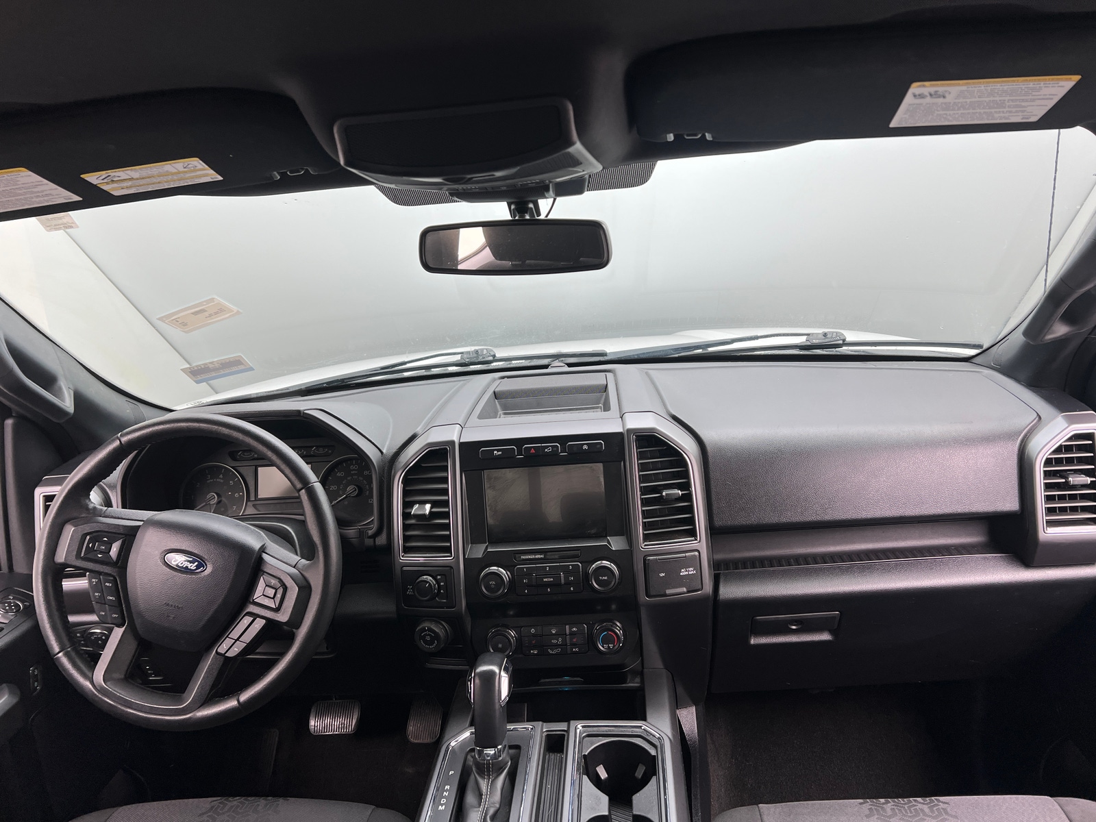 Thumbnail: 2020 Ford Econoline - 3