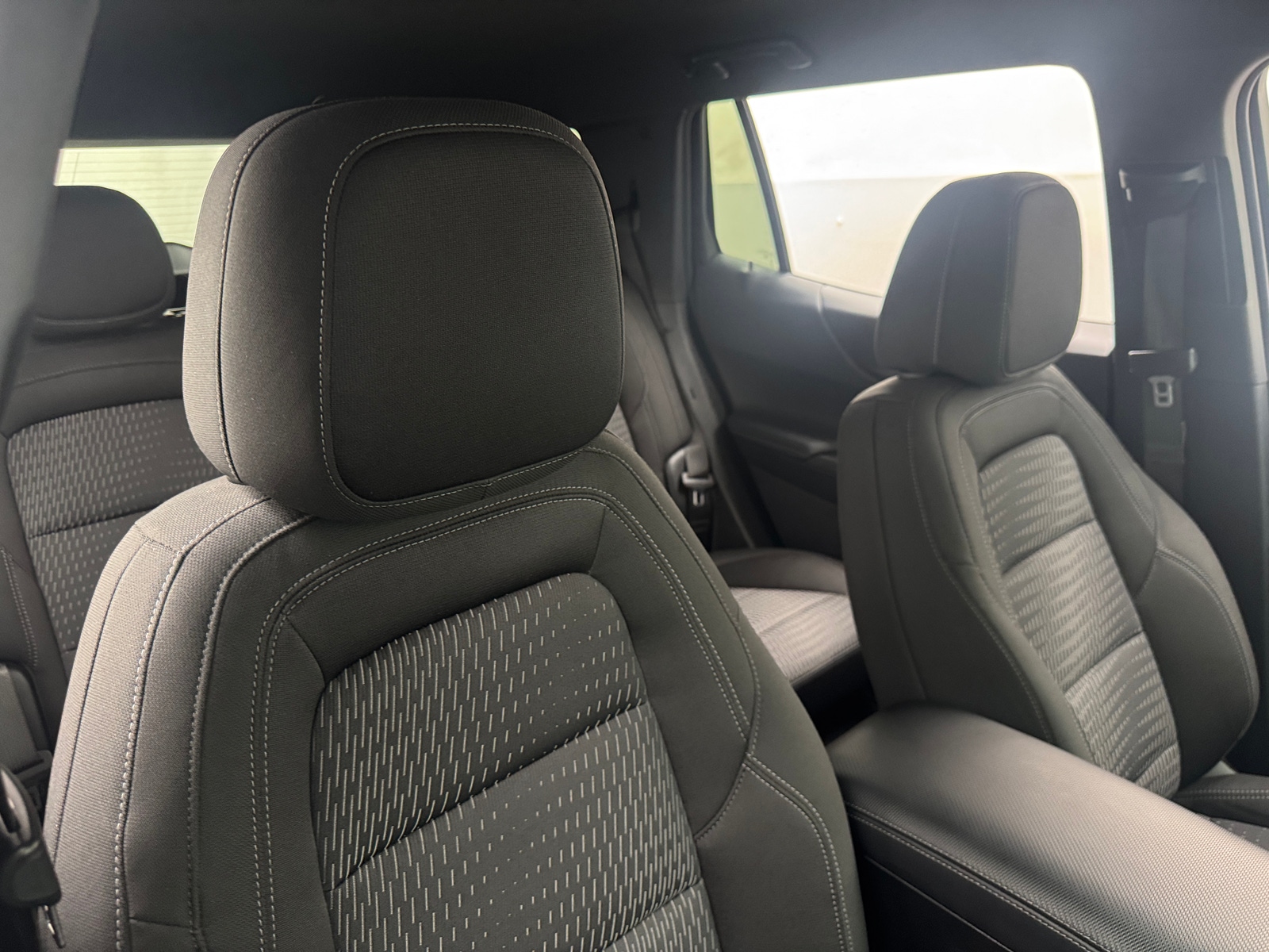 Thumbnail: 2025 Chevrolet Equinox - 2