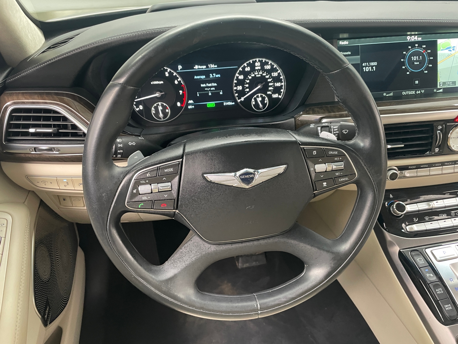 Thumbnail: 2018 Genesis G90 - 4