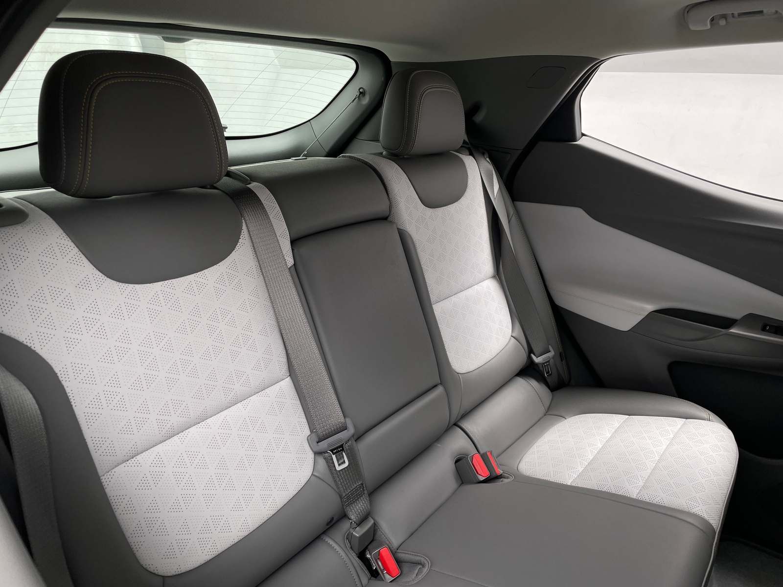 Thumbnail: 2023 Chevrolet Bolt EUV - 6