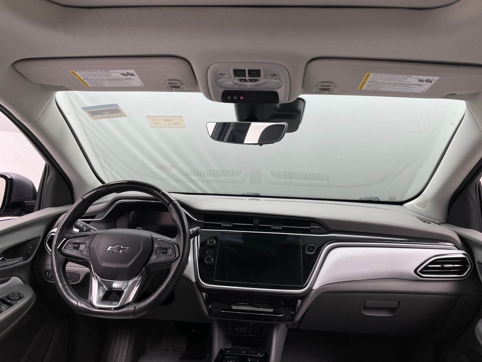 Thumbnail: 2023 Chevrolet Bolt EUV - 3