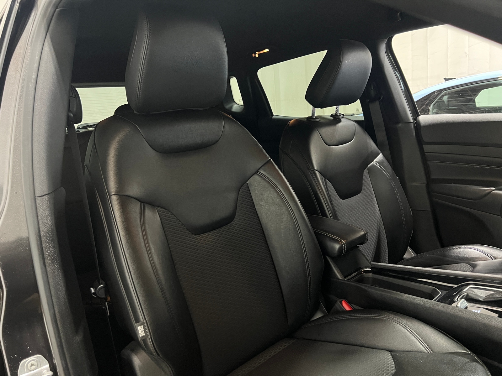 Thumbnail: 2022 Jeep Compass - 2