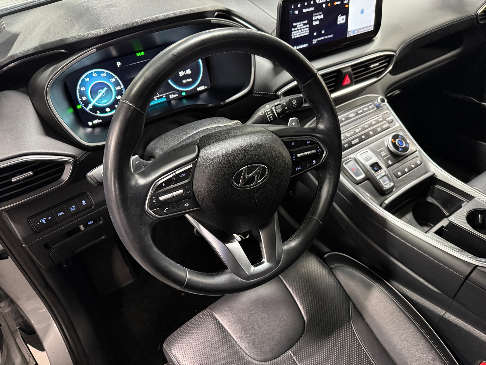 Thumbnail: 2022 Hyundai Santa Fe - 4