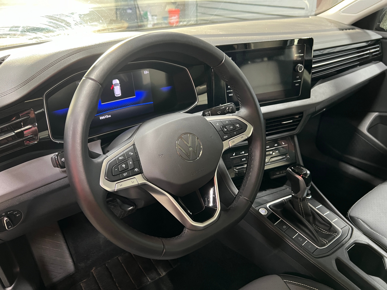 Thumbnail: 2025 Volkswagen Jetta - 4