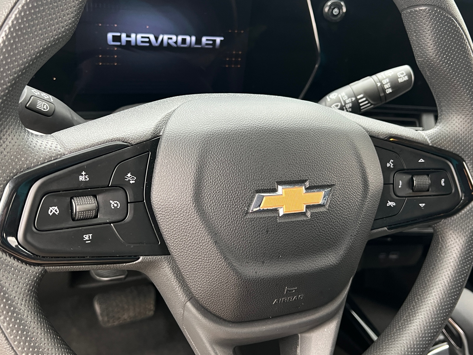 Thumbnail: 2025 Chevrolet Trax - 5