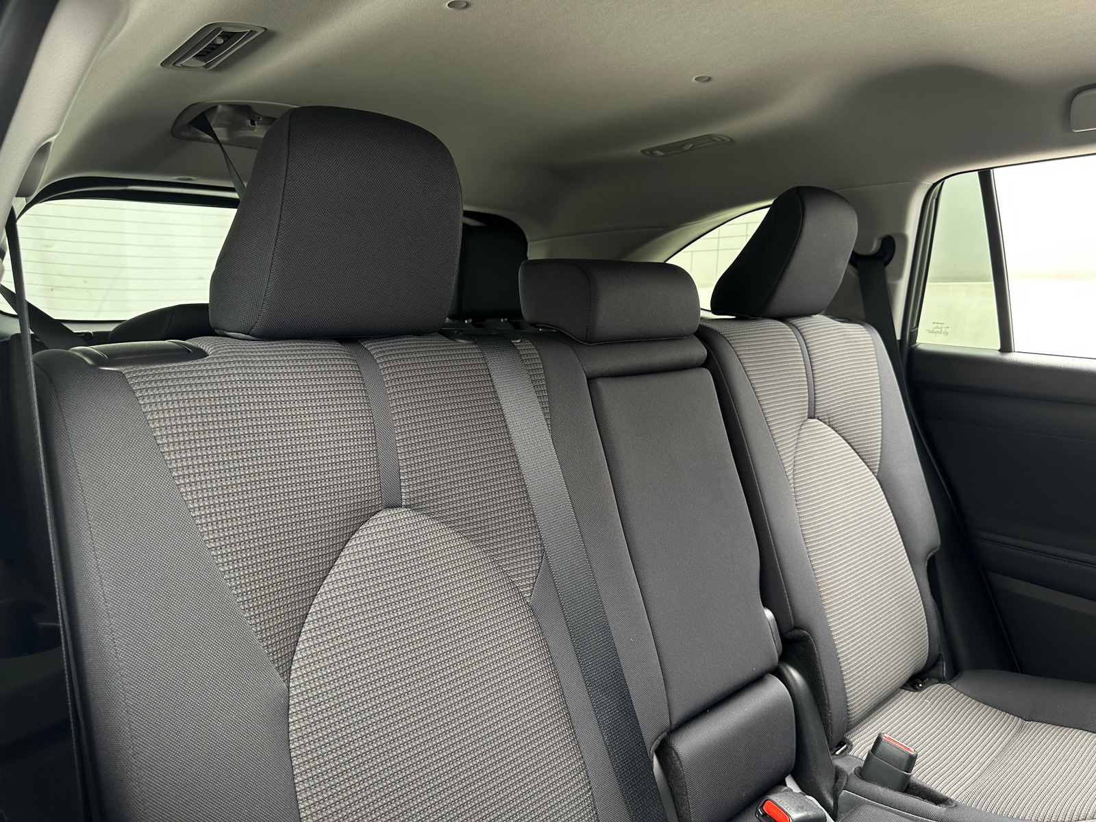 Thumbnail: 2025 Toyota Highlander - 6