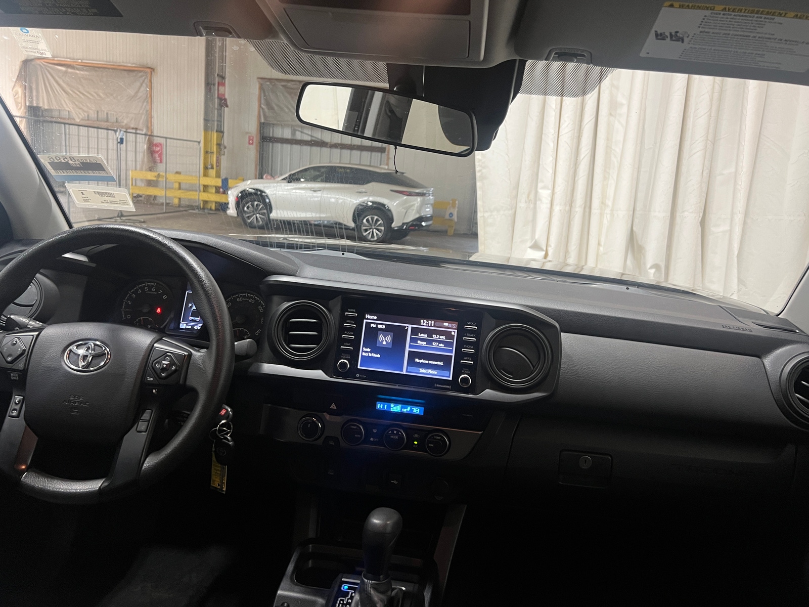 Thumbnail: 2022 Toyota Tacoma - 3